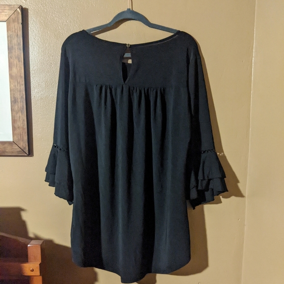 Flowy Long Black Blouse with wispy sleeves women's Large/XL - Picture 4 of 11